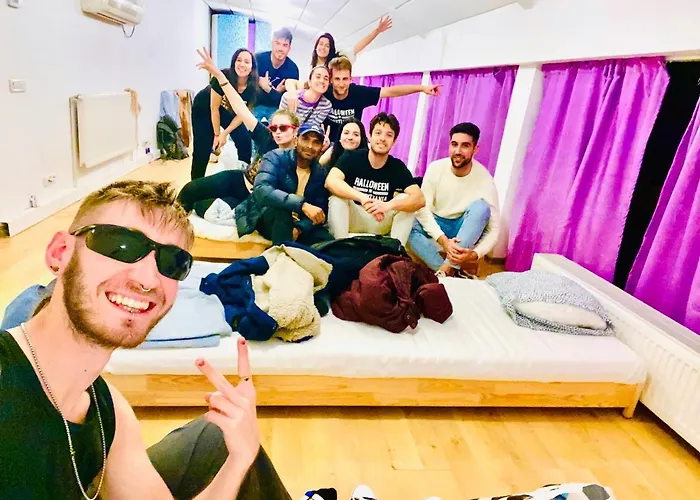 A.G Romana Hostel Bucureşti